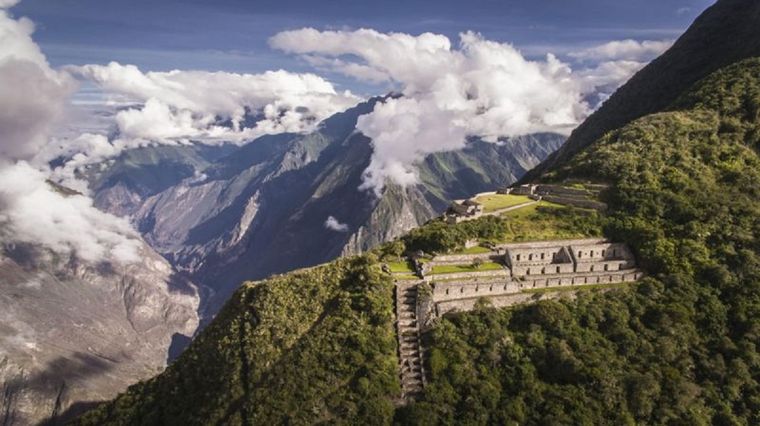Las ruinas de Choquequirao se ubican en un impresionante paisaje andino (Foto: BBC Mundo / CHRISTIAN DECLERQ / GETTY). Foto: BBC Mundo / CHRISTIAN DECLERQ / GETTY