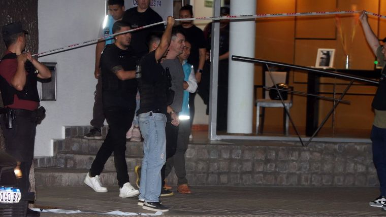 El hombre mantuvo encerrada a Lourdes Fernández durante varias horas. El hombre mantuvo encerrada a Lourdes Fernández durante varias horas.