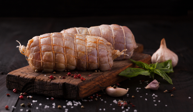 El mejor arrollado de pollo para fiestas y reuniones paso a paso Foto: Shutterstock