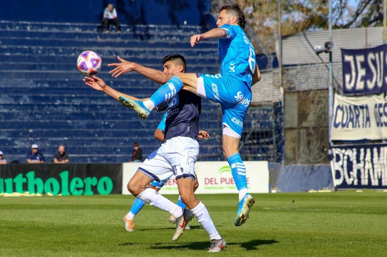 Independiente Rivadavia se impone en Mendoza frente a Temperley.
