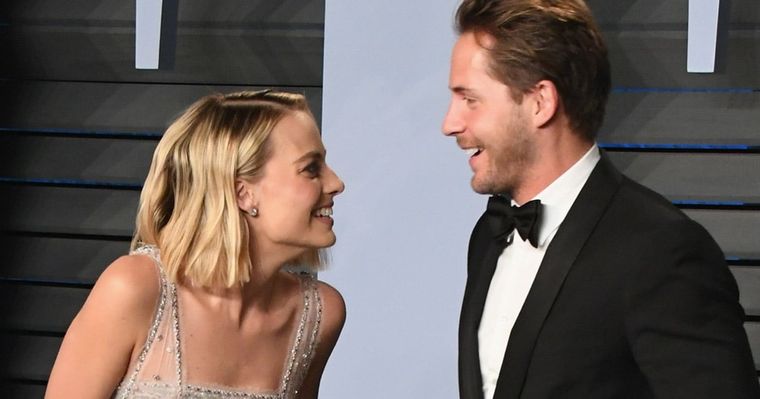 Foto: https://fofoqueando.com/margot-robbie-sobre-o-medo-de-cobras-do-marido-tom-ackerley/