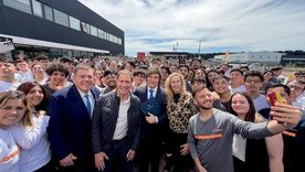 Javier Milei en Mar del Plata, junto a Diego Santilli