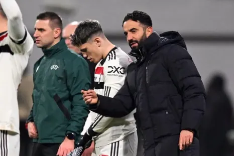 Rúben Amorim volvió a hablar de la situación de Alejandro Garnacho en Manchester United. Rúben Amorim volvió a hablar de la situación de Alejandro Garnacho en Manchester United.