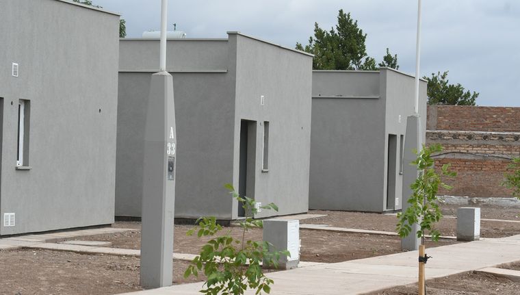 El caso Banco Nación reabre la discusión sobre el acceso a la vivienda en Argentina, en un contexto donde los requisitos siguen siendo altos. El caso Banco Nación reabre la discusión sobre el acceso a la vivienda en Argentina, en un contexto donde los requisitos siguen siendo altos.