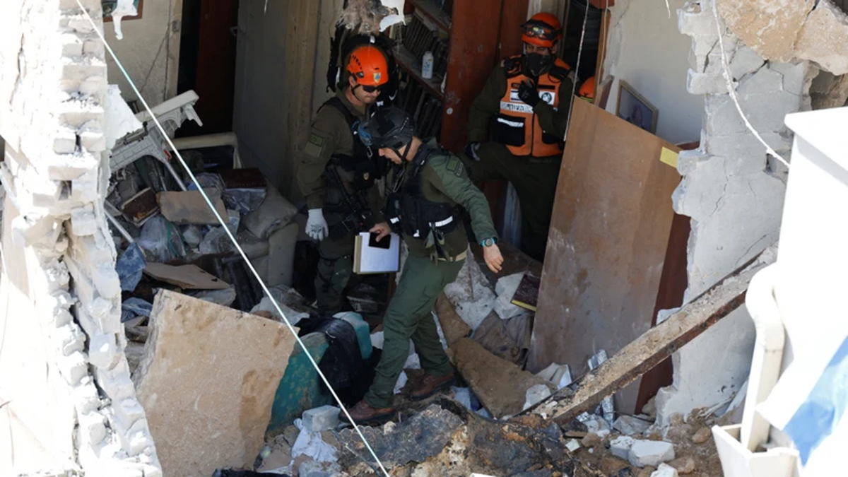 Irán advierte que EEUU prepara una invasión terrestre y se teme una escalada bélica