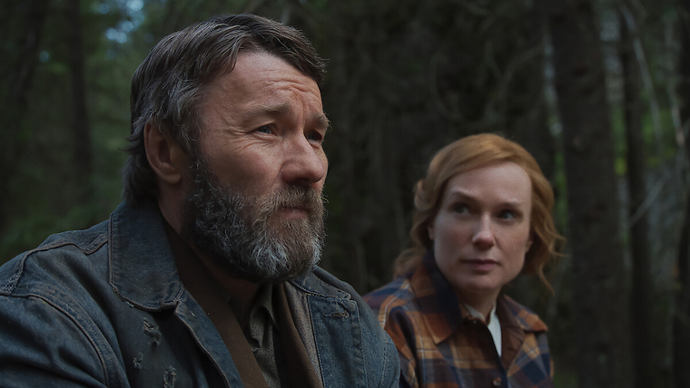 Basada en la novela de Denis Johnson, Sueños de trenes tiene a Joel Edgerton, Felicity Jones y William H. Macy en su elenco principal. Basada en la novela de Denis Johnson, Sueños de trenes tiene a Joel Edgerton, Felicity Jones y William H. Macy en su elenco principal.