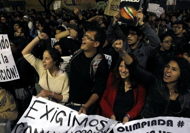 Acusan a Televisa de favorecer al PRI en las elecciones. Foto: Reuters