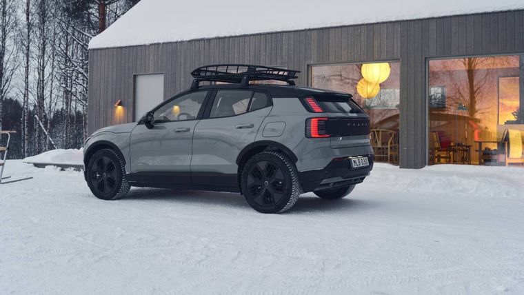 Volvo EX30 Cross Country