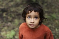 En nuestra Argentina, un millón de niños y niñas se van a dormir sin comer. Foto: Freepick.
