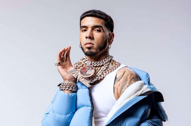 Anuel envía una contundente respuesta a Yailin la más viral.
