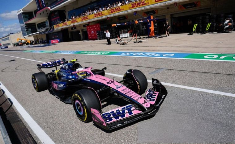 El A525 de Alpine sigue sin tomar vuelo en la Fórmula 1. El A525 de Alpine sigue sin tomar vuelo en la Fórmula 1.