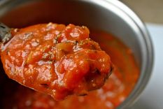 salsa de tomates fritos espectacular para acompanar de todo