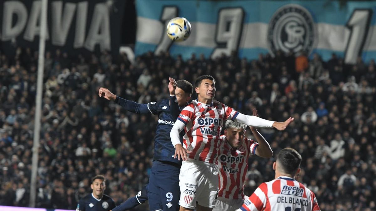 En Vivo: Unión sorprende a la Lepra en el Gargantini y lo vence 2 a 0