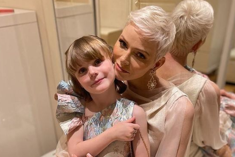 Mira cómo se lució la increíble Charlène de Mónaco. Foto: INSTAGRAM @hshprincesscharlene