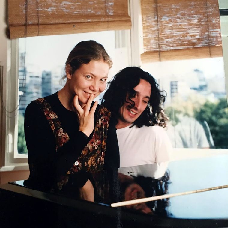 Foto: instagram.com/ceciroth/