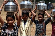 La situación de las infancias preocupa en India. Foto: EFE