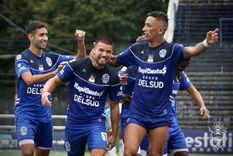 gimnasia volvio al triunfo y se prende en la pelea