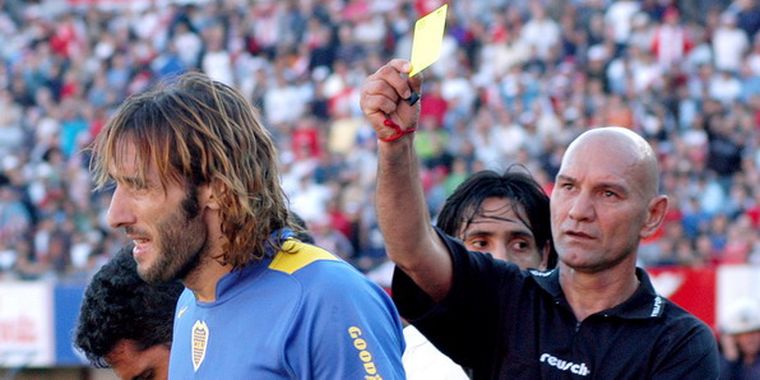 El Sargento Giménez, el árbitro con el que más puntos sumó Boca durante los últimos 25 años. El Sargento Giménez, el árbitro con el que más puntos sumó Boca durante los últimos 25 años.