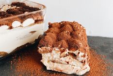 Foto: Cafés MamaSame - https://www.cafesmamasame.com/sites/default/files/2021-05/Tiramisu%20cafe_V2.jpg