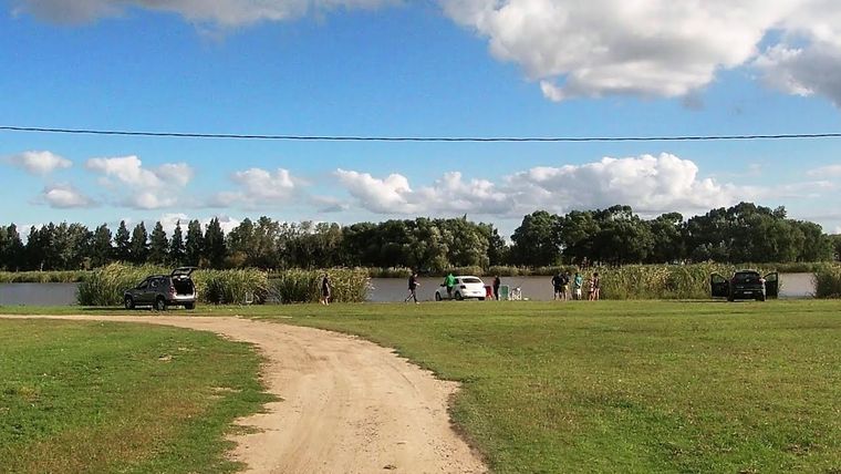 A la orilla de la laguna, Ranchos ofrece un escenario ideal para descansar entre árboles, arena y aire puro.