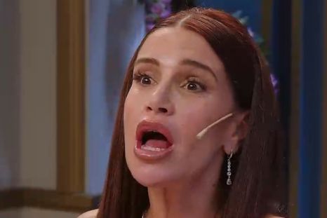 La artista confesó la insólita manera en la que va al baño mientras realiza su obra de teatro. Foto: captura de video/ El Trece. La artista confesó la insólita manera en la que va al baño mientras realiza su obra de teatro. Foto: captura de video/ El Trece.