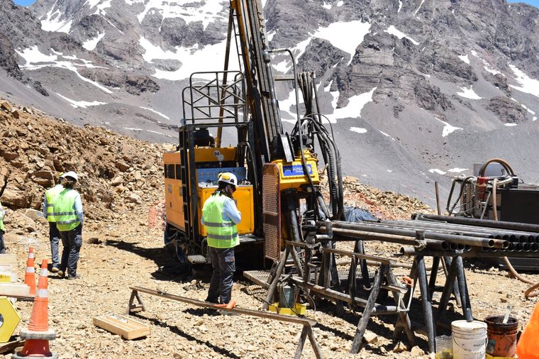 El titular del Consejo Minero de Chile aseguró que los argentinos no son buenos en minería Foto: Gobierno de Mendoza