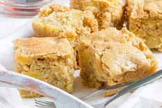 Probá estos blondies de miso y chocolate blanco. Foto: Chocolates Torras