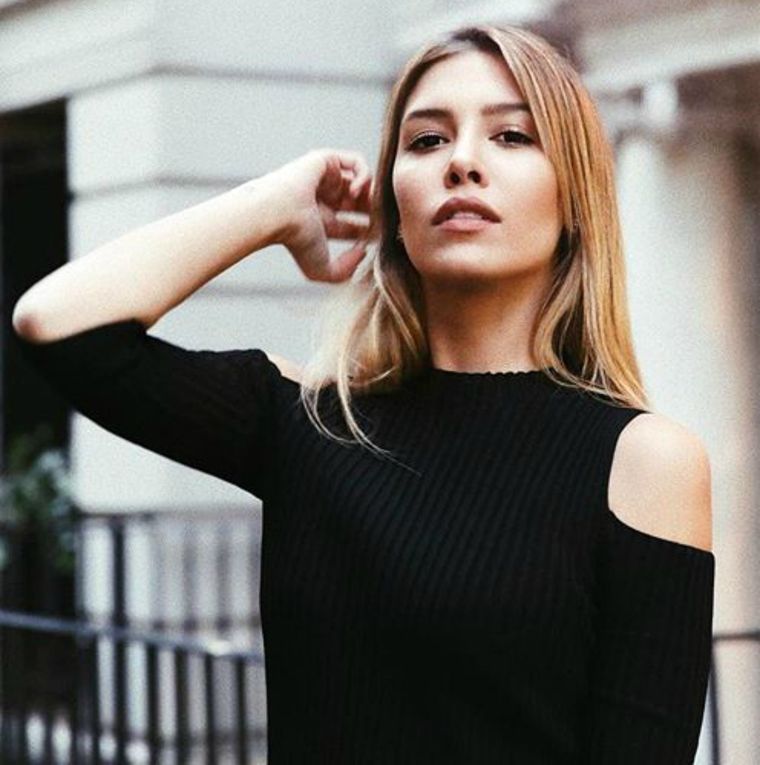 Michelle Salas se pronunció sobre el noviazgo de su madre Stephanie y Humberto Zurita.