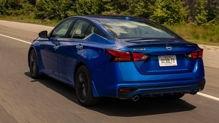Nissan Altima 2025