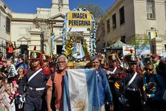 La peregrinación a la Basílica de Luján, comenzó oficialmente a las 10 de la mañana de este sábado, partiendo del Santuario de San Cayetano, en Liniers. Foto: NA