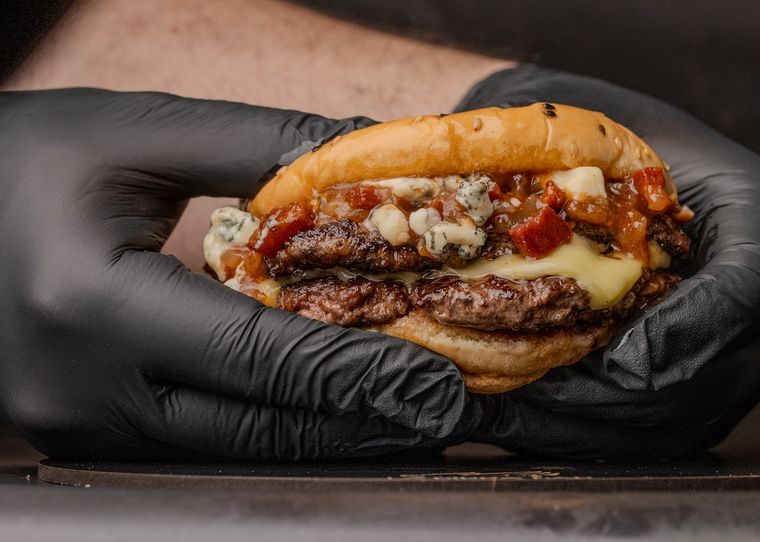 La Birra Bar, la única hamburguesa argentina que va a competir a Dubai La Birra Bar, la única hamburguesa argentina que va a competir a Dubai