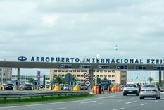 La cantidad de argentinos que viajan al exterior va en aumento, Una tendencia que cambió en los últimos meses. Foto: shutterstock.com