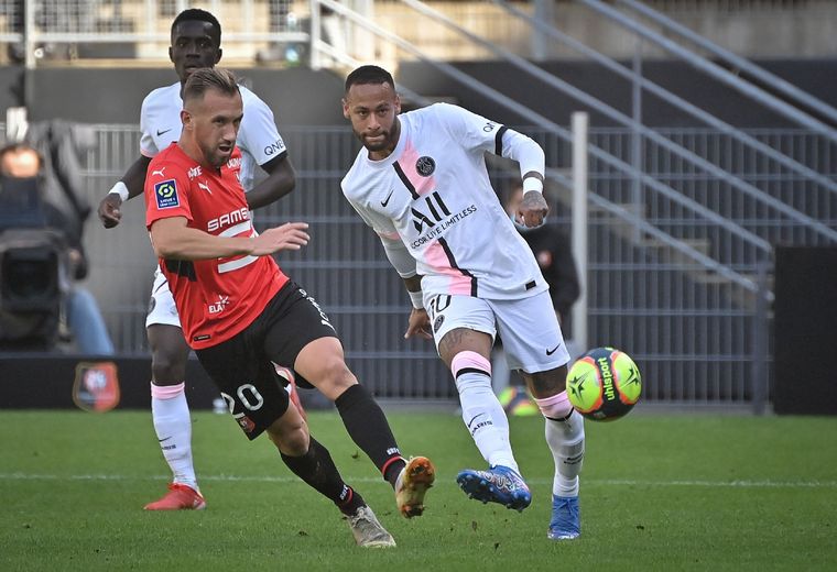 Neymar, en la mira de los fanáticos del PSG Foto: DPA
