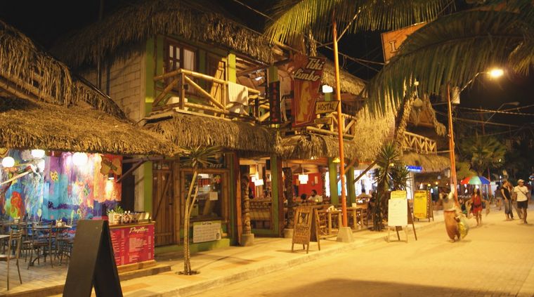 Foto: http://yainis.com/montanita-ecuador