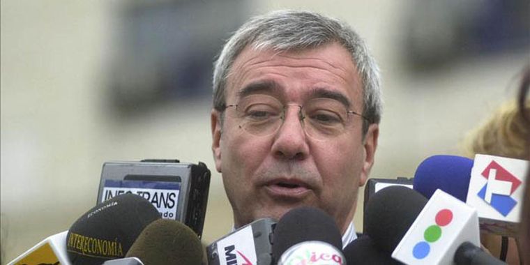 Juan Bautista “Tata” Yofre organizó el “microemprendimiento criminal” con ex agentes de Inteligencia.