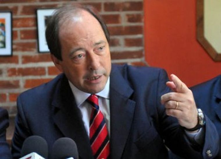 Sanz dijo que sería un orgullo que Binner sea su compañero de fórmula.