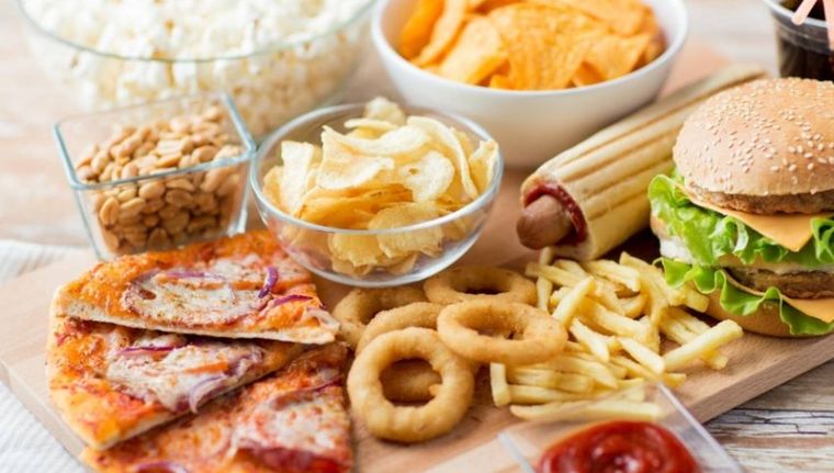 ¿Qué alimentos debes evitar para tener una vida más longeva? (Shutterstock)