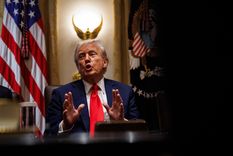 Les daremos un duro golpe cuando entren por tierra, advirtió Donald Trump.