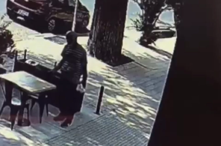 En la nota, el video del robo. Foto: Instagram