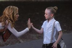 Foto: https://www.justdial.com/streaming/watch-movies-online/Uptown-Girls/1532368262164