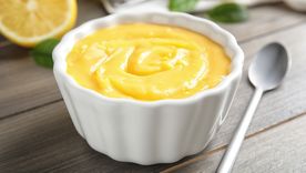 Seguí esta receta de crema de limón paso a paso y quedá como un chef Seguí esta receta de crema de limón paso a paso y quedá como un chef