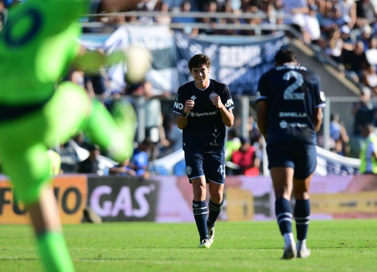 Florentin gol en La Plata