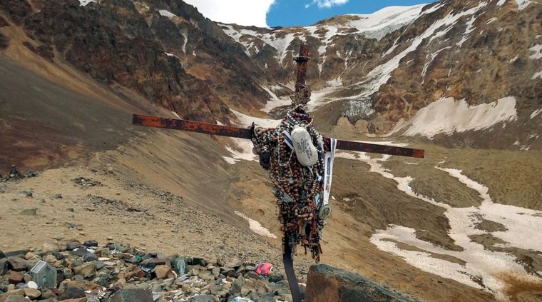 El 13 de octubre de 1972, un avión uruguayo con 45 personas cayó en la cordillera de los Andes, en Malargüe Foto: Ulises Naranjo / MDZ