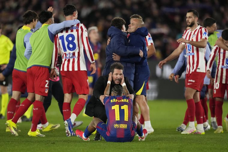El Atlético de Madrid pasó a la final pese al 0-3 con Barcelona.