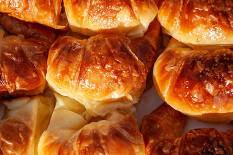 Cómo hacer medialunas de manteca, receta paso a paso Cómo hacer medialunas de manteca, receta paso a paso