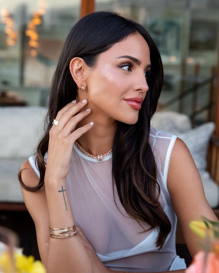 Eiza González marca tendencia con sus diversos outfits Foto: Instagram/Eiza González