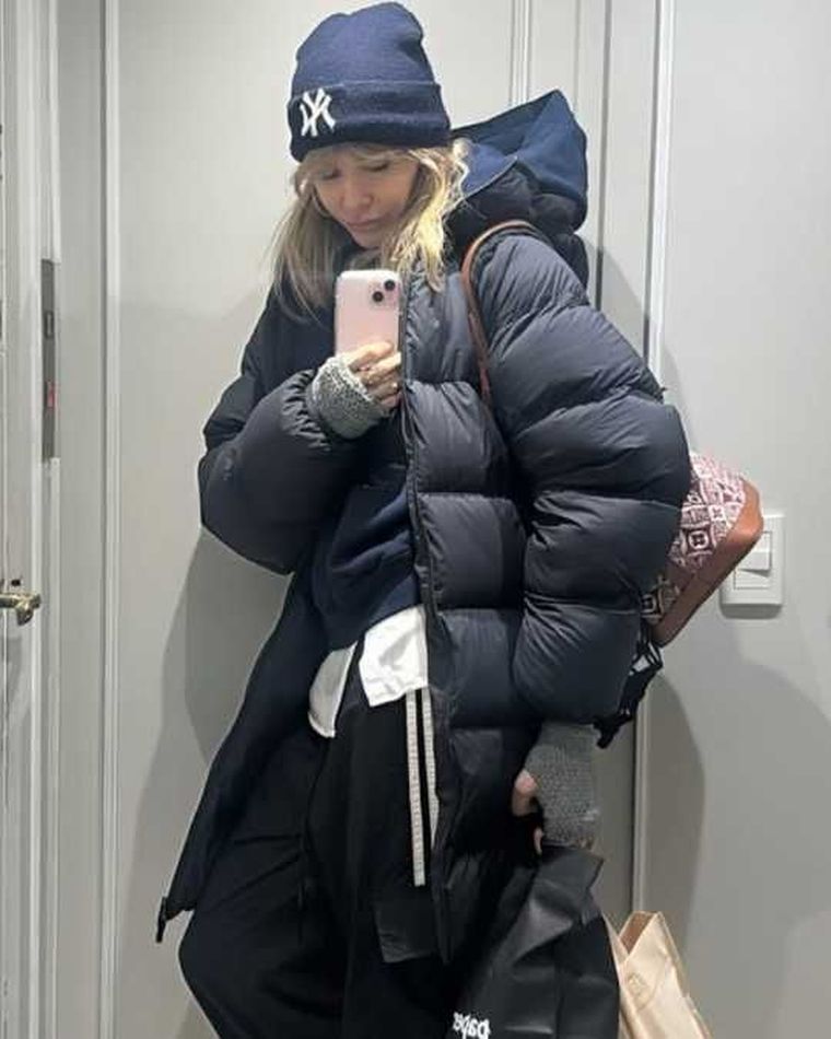 El look street style frío ideado por Guillermina Valdés. El look street style frío ideado por Guillermina Valdés.