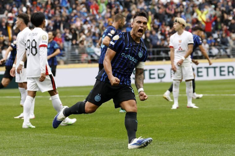 Con una hermosa pirueta, Lautaro Martínez puso el empate transitorio para el subcampeón de la Champions. 