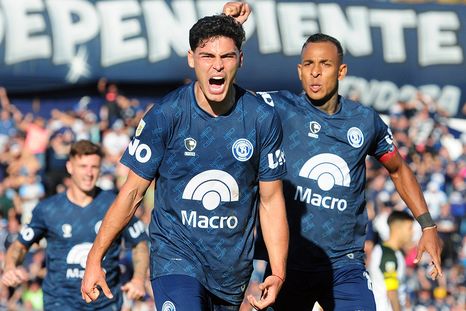 tiene 23 anos, hace goles y no falla: sartori se gana el corazon de la lepra tiene 23 anos, hace goles y no falla: sartori se gana el corazon de la lepra
