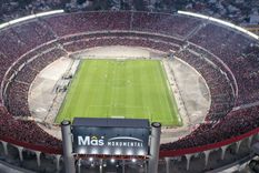 El insólito error de la voz del estadio del Monumental en la previa del partido ante Universitario. Foto: River Plate El insólito error de la voz del estadio del Monumental en la previa del partido ante Universitario. Foto: River Plate